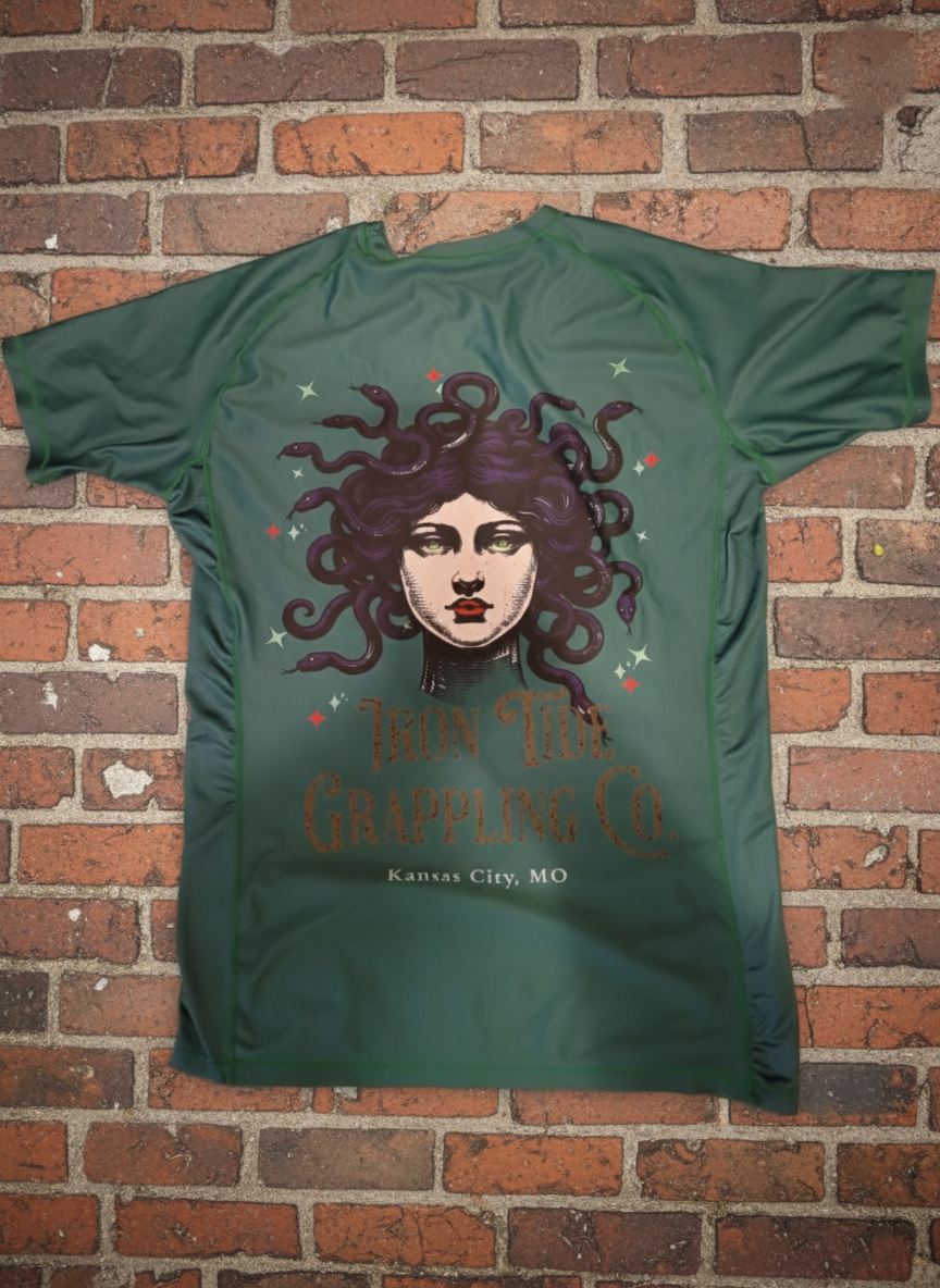 Presale Iron Tide Grappling Rash Guard – "Medusa Edition"